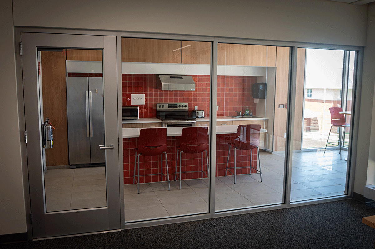 EDA-1-30web Northwestern College Christy Suites | Suite Dorm | Engineering Design Associates